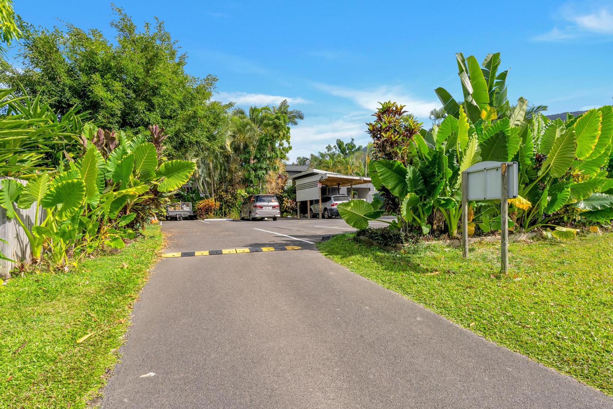 Aparthotel The Palms At Palm Cove Exterior foto